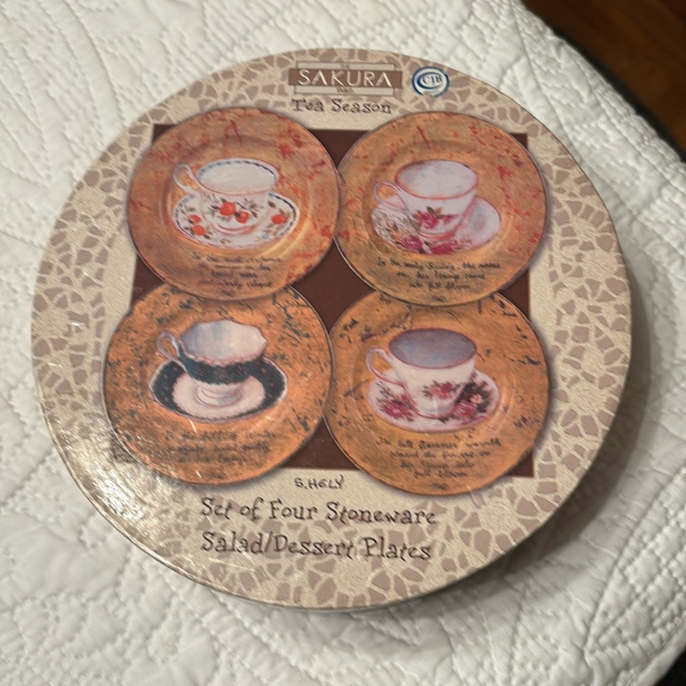 Sakura Tea Season Stoneware Salad/Dessert Plates